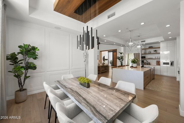6426 E CALLE CAMELIA Avenue, Scottsdale, AZ 85251
