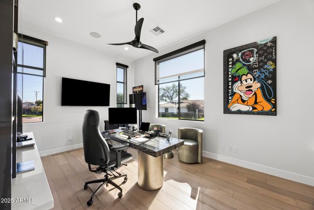 6426 E CALLE CAMELIA Avenue, Scottsdale, AZ 85251