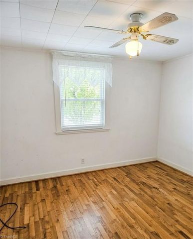 226 E Elm Street, Mount Airy, NC 27030
