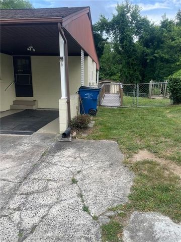 226 E Elm Street, Mount Airy, NC 27030