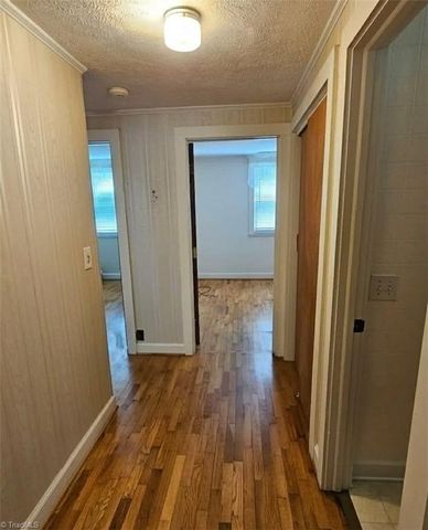 226 E Elm Street, Mount Airy, NC 27030