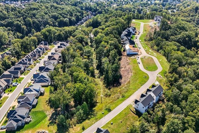 784 Summit Oaks Ct, Nashville, TN 37221