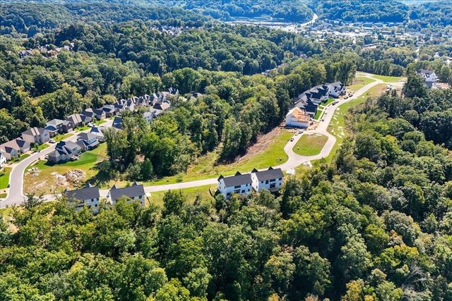 784 Summit Oaks Ct, Nashville, TN 37221