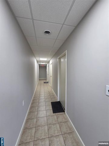 661 Palisade, Englewood Cliffs, NJ 07632