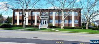 661 Palisade, Englewood Cliffs, NJ 07632