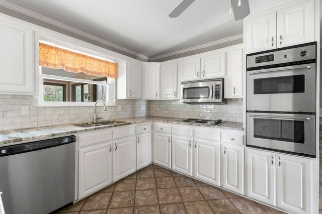 6105 Harkins Avenue, Little Rock, AR 72210