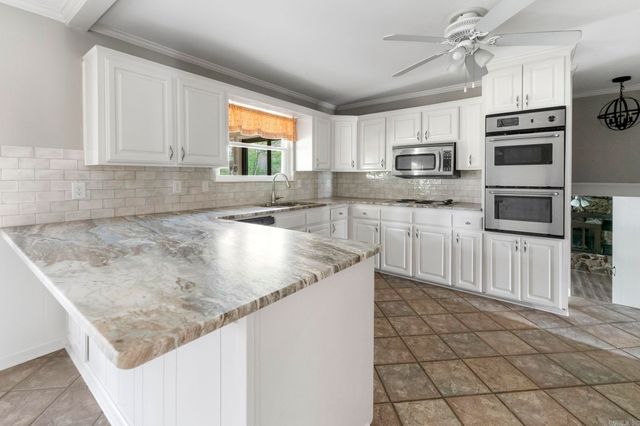 6105 Harkins Avenue, Little Rock, AR 72210