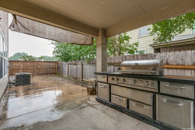 102 Cindy Lou, San Antonio, TX 78249