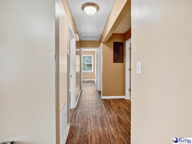 212 Wilkes Circle, Hartsville, SC 29550