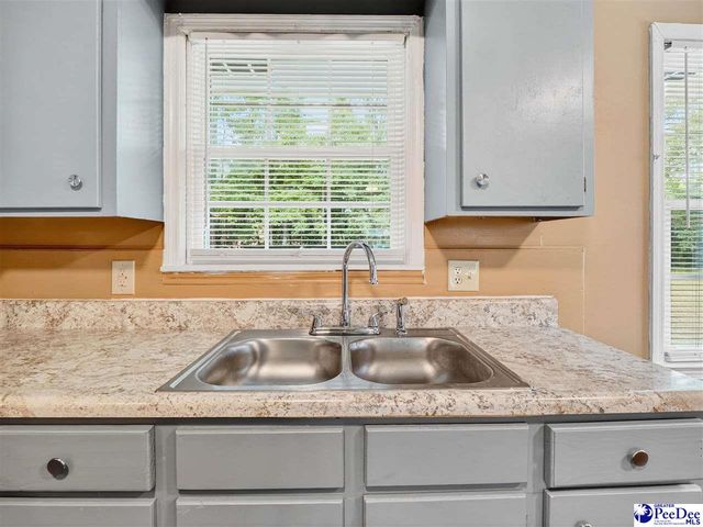 212 Wilkes Circle, Hartsville, SC 29550