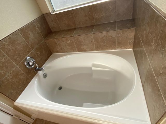 4903 Summer Ridge Drive, Conroe, TX 77303