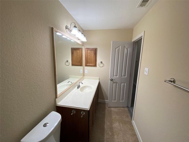 4903 Summer Ridge Drive, Conroe, TX 77303