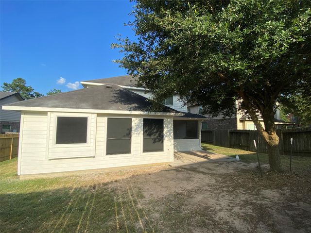 4903 Summer Ridge Drive, Conroe, TX 77303