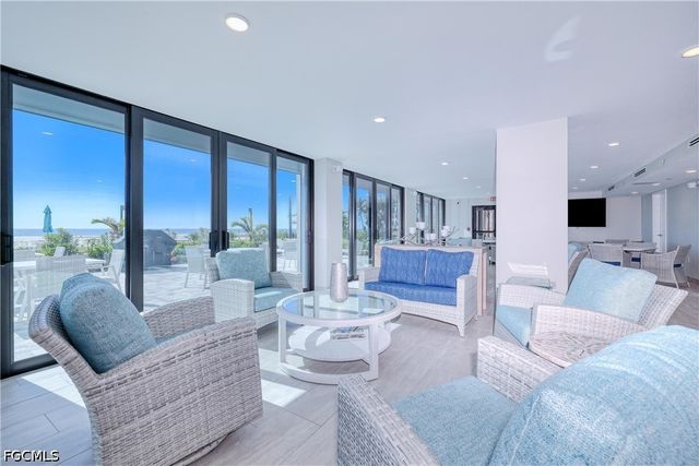 2810 Estero BLVD 713, Fort Myers Beach, FL 33931