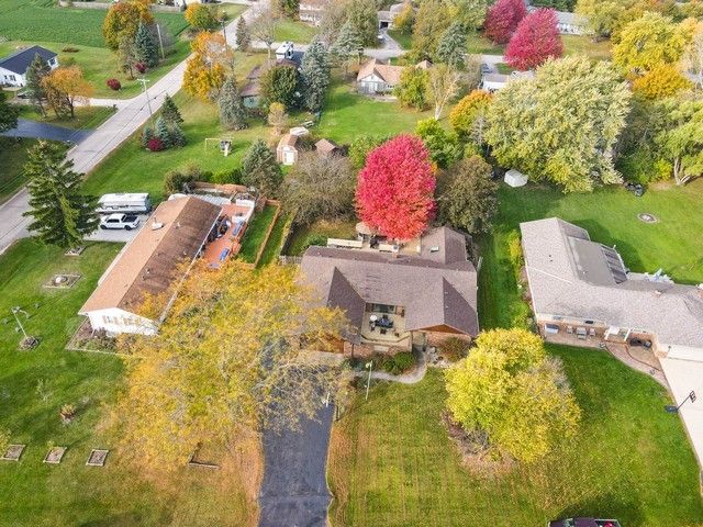 8126 203rd Avenue, Bristol, WI 53104