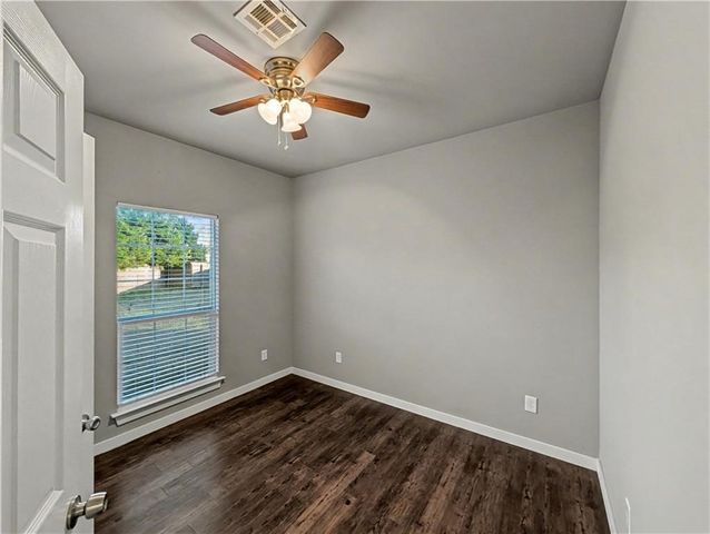 862 Oakwood Lane, Centerton, AR 72719