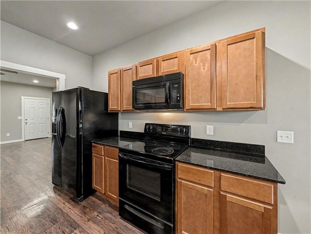 862 Oakwood Lane, Centerton, AR 72719