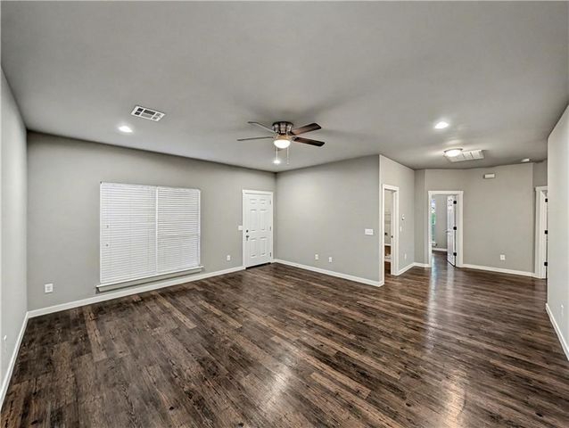862 Oakwood Lane, Centerton, AR 72719