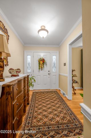 3433 Lansdowne Dr, Lexington, KY 40517