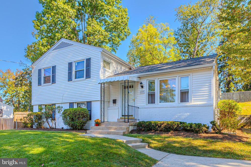 623 EDMONSTON DR, Rockville, MD 20851
