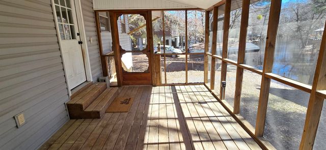 415 Locust Tree Ct., Gresham, SC 29546