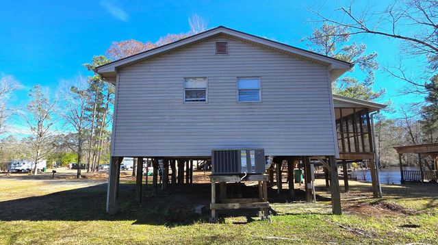 415 Locust Tree Ct., Gresham, SC 29546