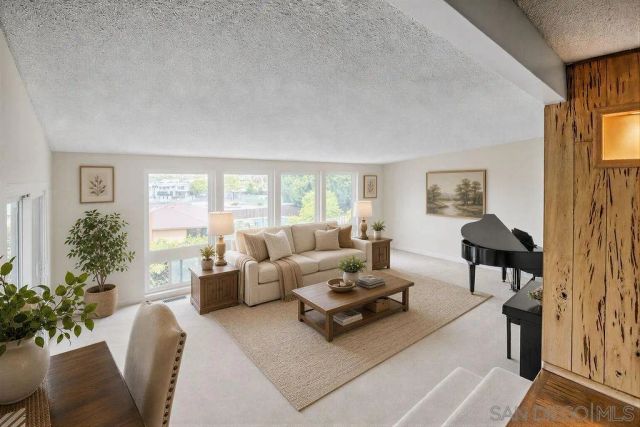 7428 Orien, La Mesa, CA 91941