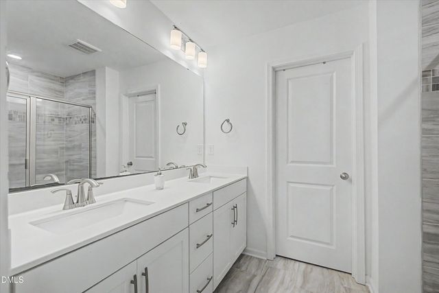 3804 Tritonville Way, Raleigh, NC 27616