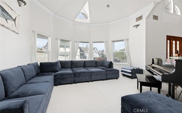3105 E Beach Circle, Bradley, CA 93426