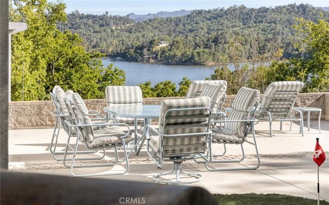 3105 E Beach Circle, Bradley, CA 93426