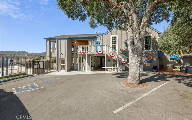 3105 E Beach Circle, Bradley, CA 93426