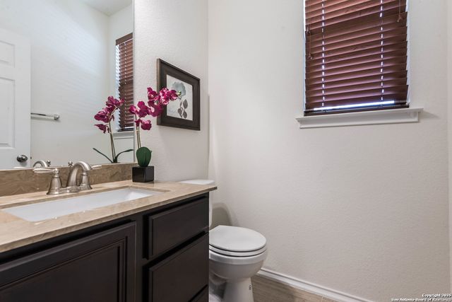 1402 Bluejay Court, San Antonio, TX 78245