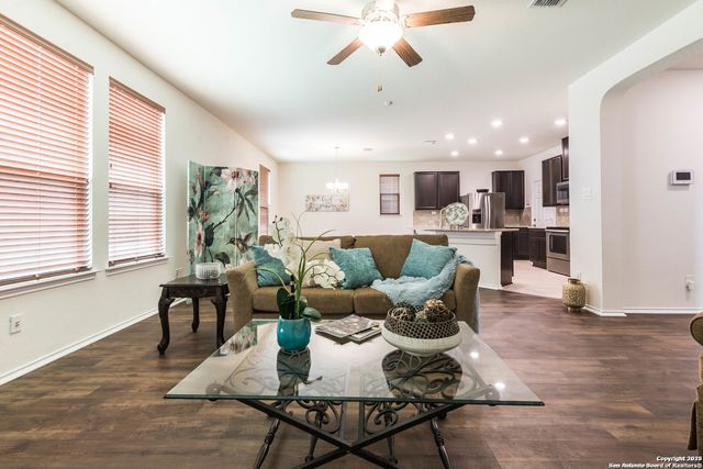 1402 Bluejay Court, San Antonio, TX 78245