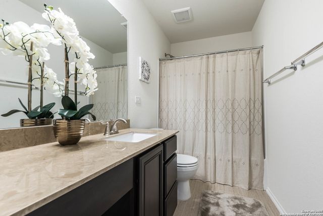 1402 Bluejay Court, San Antonio, TX 78245