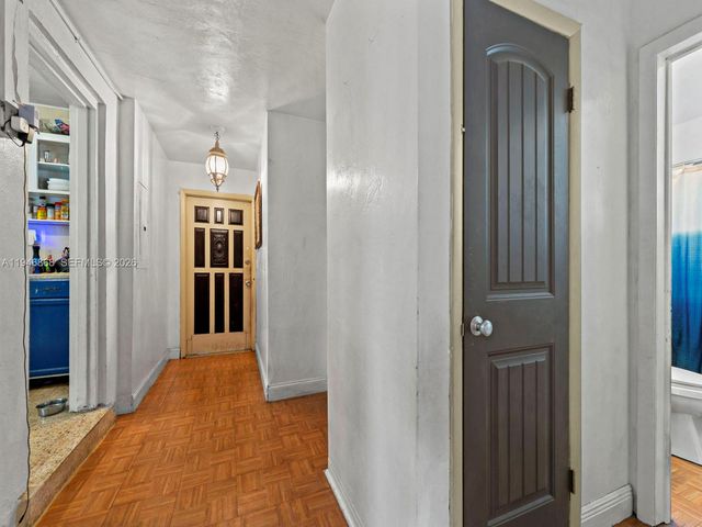 29100 Kentucky Rd, Homestead, FL 33033