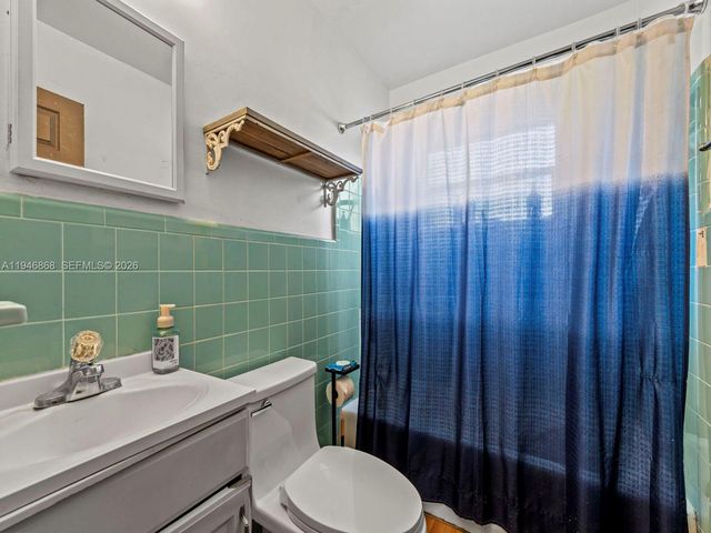 29100 Kentucky Rd, Homestead, FL 33033