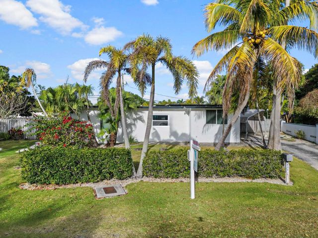 29100 Kentucky Rd, Homestead, FL 33033