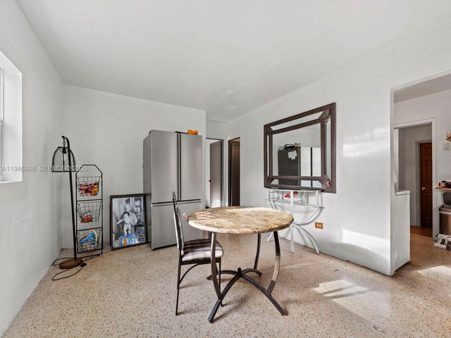 29100 Kentucky Rd, Homestead, FL 33033