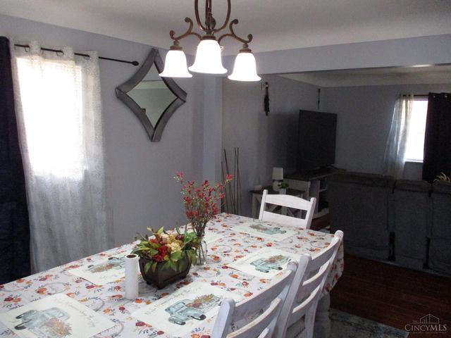 3578 Fieldcrest Drive, Cincinnati, OH 45211