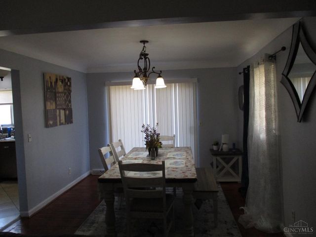 3578 Fieldcrest Drive, Cincinnati, OH 45211