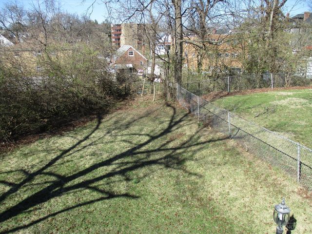 3578 Fieldcrest Drive, Cincinnati, OH 45211