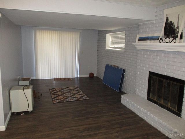 3578 Fieldcrest Drive, Cincinnati, OH 45211