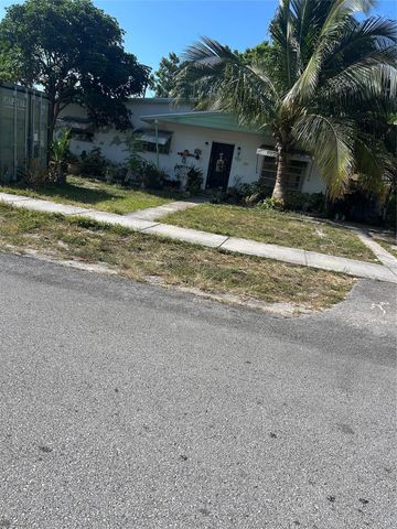 2830 SW 30, West Park, FL 33020
