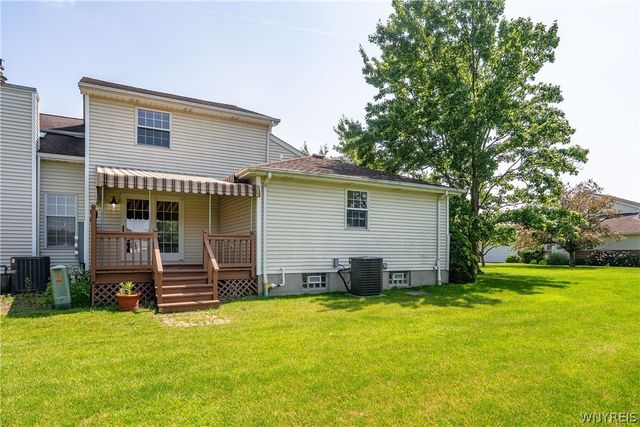 64 Hastings Drive, Orchard Park, NY 14217