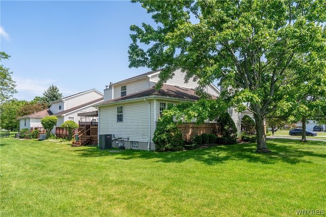 64 Hastings Drive, Orchard Park, NY 14217