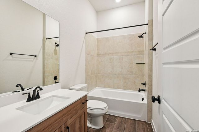 2122 Shepards Street, Seguin, TX 78155