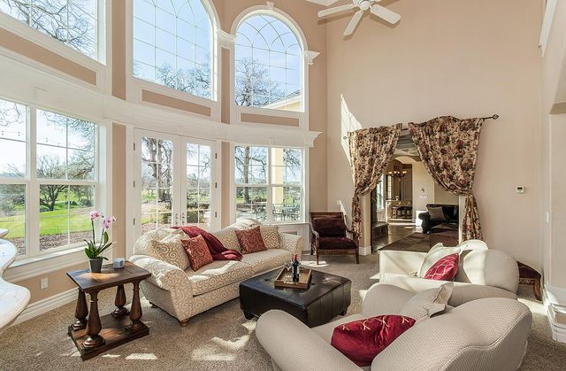 14505 Blue Drake Lane, Prather, CA 93651