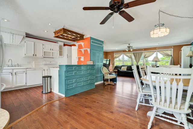 691 Lakehaven Circle, Decatur, TN 37322