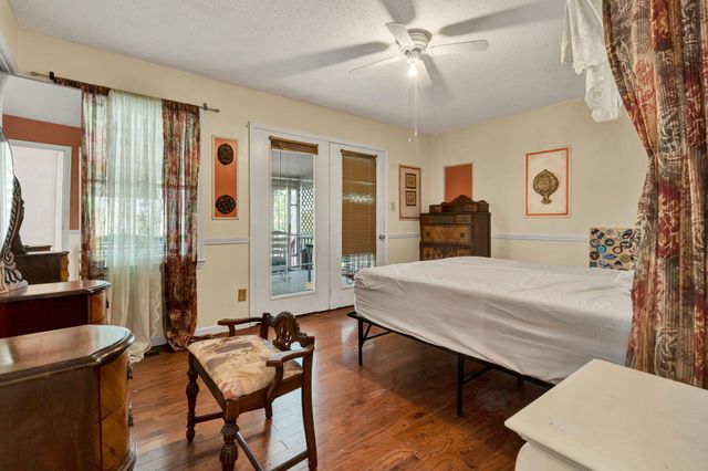 691 Lakehaven Circle, Decatur, TN 37322