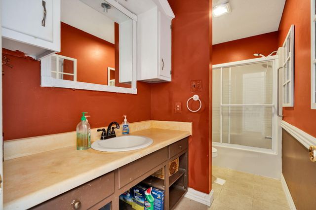 691 Lakehaven Circle, Decatur, TN 37322
